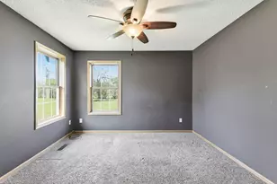 411 N Walnut St, Belle Plaine, MN 56011 - Photo 15