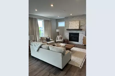 3790 Thrush Street, Shakopee, MN 55379 - Photo 3