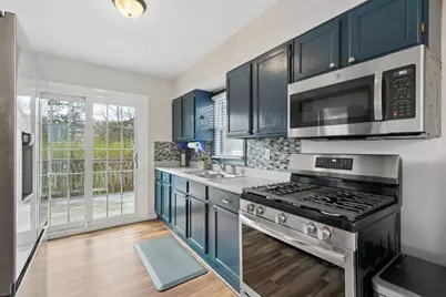 5631 Bryant Avenue N, Brooklyn Center, MN 55430 - Photo 5
