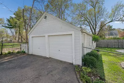 5631 Bryant Avenue N, Brooklyn Center, MN 55430 - Photo 25