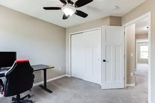 8934 SW Village Loop, Chanhassen, MN 55317 - Photo 23