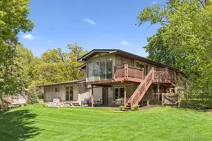 1906 Yorkshire Ave S, Hopkins, MN 55305 - Photo 33