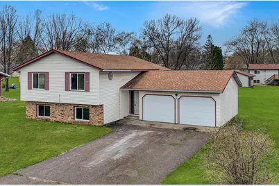 630 3rd Avenue NE, Milaca, MN 56353 - Photo 1