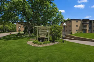 3155 Old Hwy 8, Roseville, MN 55418 - Photo 17