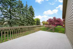 4540 Wellington Ln N, Plymouth, MN 55442 - Photo 21
