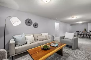 319 Bellwood Ave, Maplewood, MN 55117 - Photo 29