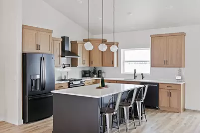 1555 72nd Avenue S, Fargo, ND 58104 - Photo 7