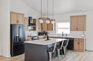 1555 72nd Ave S, Fargo, ND 58104 - Photo 7