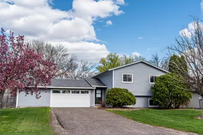 9724 Washburn Avenue N, Brooklyn Park, MN 55444 - Photo 1