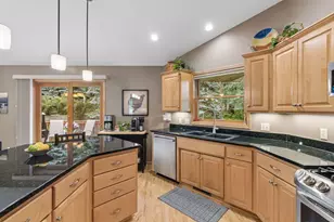 612 Park View Ct, Hudson, WI 54016 - Photo 53