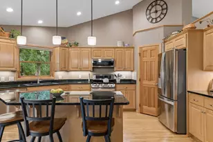 612 Park View Ct, Hudson, WI 54016 - Photo 11