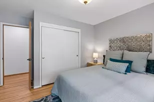 145 Rustic Lodge W, Minneapolis, MN 55419 - Photo 21