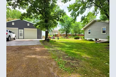 8726 240th Avenue NE, Stacy, MN 55079 - Photo 3