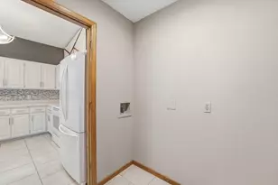5386 Emerald Way, Apple Valley, MN 55124 - Photo 39