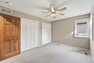5386 Emerald Way, Apple Valley, MN 55124 - Photo 37