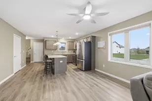 415 Cardinal St, Mora, MN 55051 - Photo 13