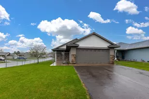 415 Cardinal St, Mora, MN 55051 - Photo 1
