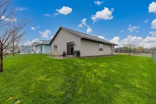 415 Cardinal St, Mora, MN 55051 - Photo 5