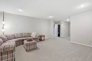 11215 Kenora Way, Lakeville, MN 55044 - Photo 31