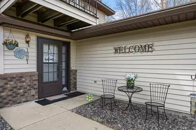 1221 Bradford Street SE, Hutchinson, MN 55350 - Photo 3