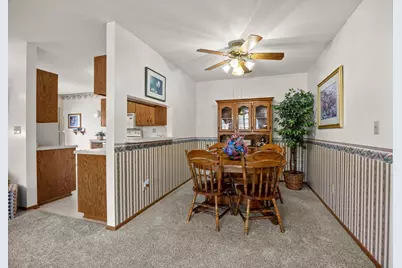 1221 Bradford Street SE, Hutchinson, MN 55350 - Photo 11