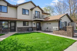 1221 Bradford St SE, Hutchinson, MN 55350 - Photo 1