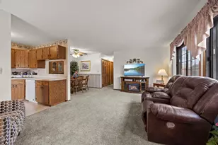 1221 Bradford St SE, Hutchinson, MN 55350 - Photo 7