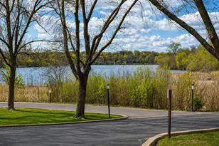 1304 W Medicine Lake Dr, Plymouth, MN 55441 - Photo 29