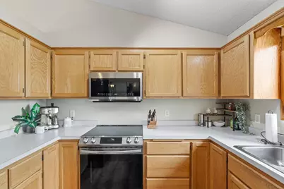 10055 Somerset Lane, Monticello, MN 55362 - Photo 7