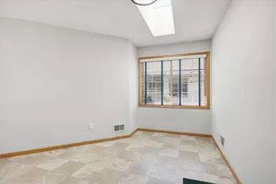 2885 Jordan Drive, Woodbury, MN 55125 - Photo 23