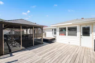 625 E Mark St, Winona, MN 55987 - Photo 31