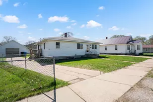 625 E Mark St, Winona, MN 55987 - Photo 3