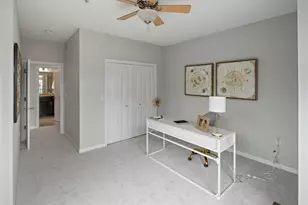 553 S 10th St, Minneapolis, MN 55404 - Photo 35