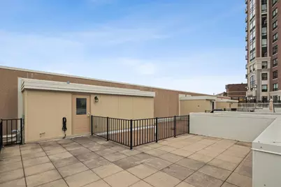 553 S 10th Street, Minneapolis, MN 55404 - Photo 41