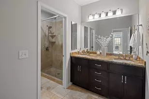 553 S 10th St, Minneapolis, MN 55404 - Photo 29
