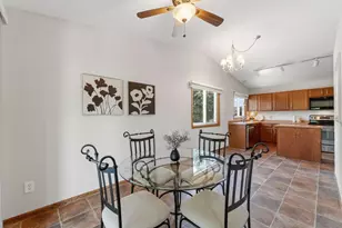 13955 Yosemite Ct, Savage, MN 55378 - Photo 11