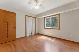 13955 Yosemite Ct, Savage, MN 55378 - Photo 25