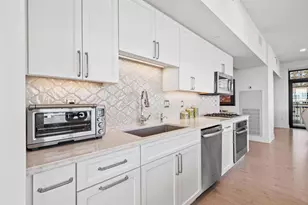 740 Portland Ave, Minneapolis, MN 55415 - Photo 9