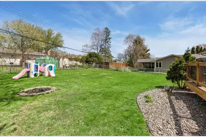 8116 28th Avenue N, New Hope, MN 55427 - Photo 33
