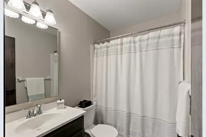 2009 E 122nd Street #C16, Burnsville, MN 55337 - Photo 11