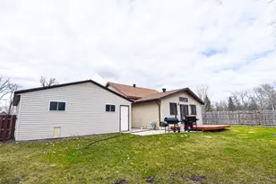 612 Cherry Rd, Thief River Falls, MN 56701 - Photo 35