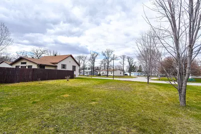 612 Cherry Road, Thief River Falls, MN 56701 - Photo 37