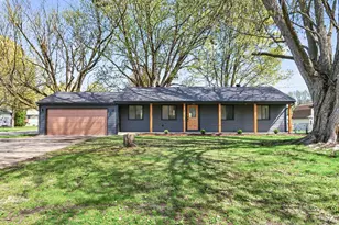5530 Joyce St, Maple Plain, MN 55359 - Photo 1