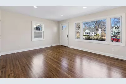 2520 Lynn Avenue S, Saint Louis Park, MN 55416 - Photo 9