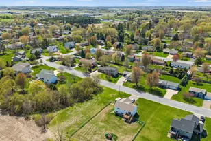 1140 Eulaine Cir, Hammond, WI 54015 - Photo 27