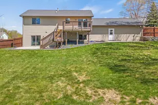 1140 Eulaine Cir, Hammond, WI 54015 - Photo 23