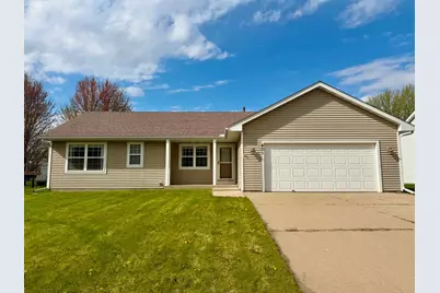 401 17th Street W, Glencoe, MN 55336 - Photo 1