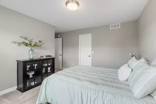 11238 Kingsview Ln N, Maple Grove, MN 55369 - Photo 39