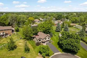 1255 Doe Cir, White Bear Lake, MN 55110 - Photo 39