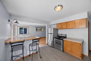 8120 Wentworth Ave S, Bloomington, MN 55420 - Photo 23